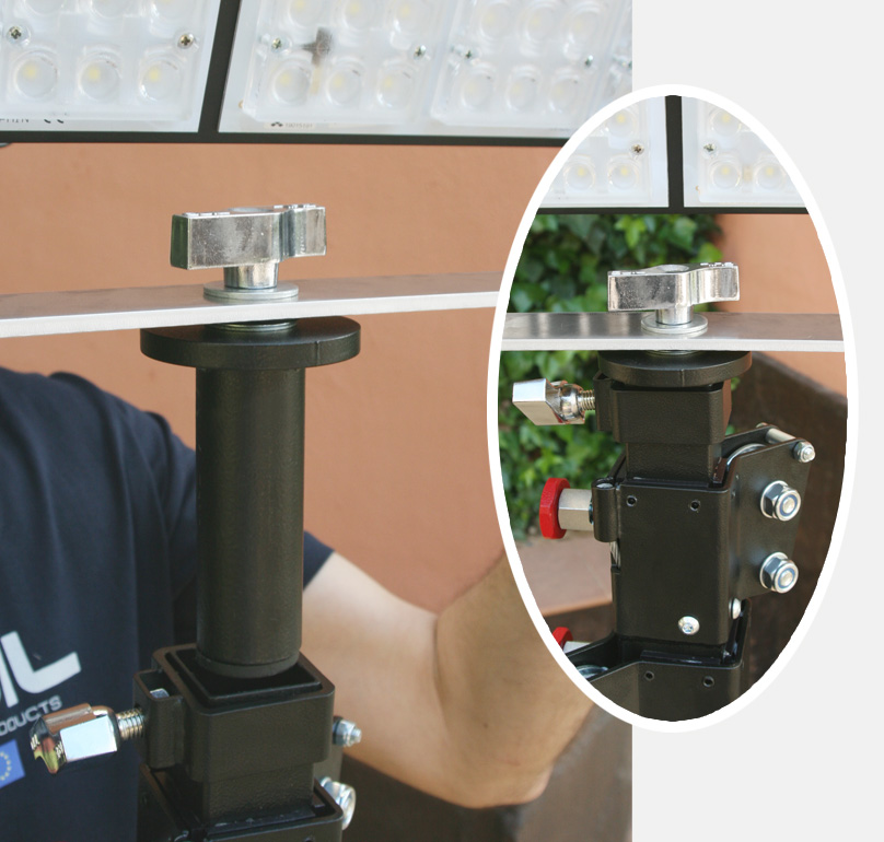 Adattatore per faro FCA-06 2