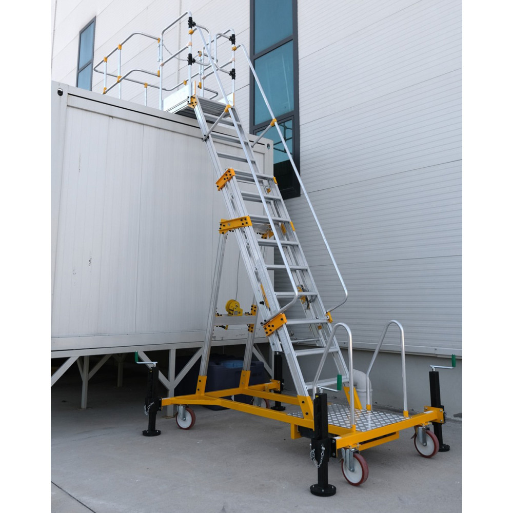 Scala Telescopica per autobotti 5